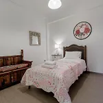 Charming Central Corfu Apartment