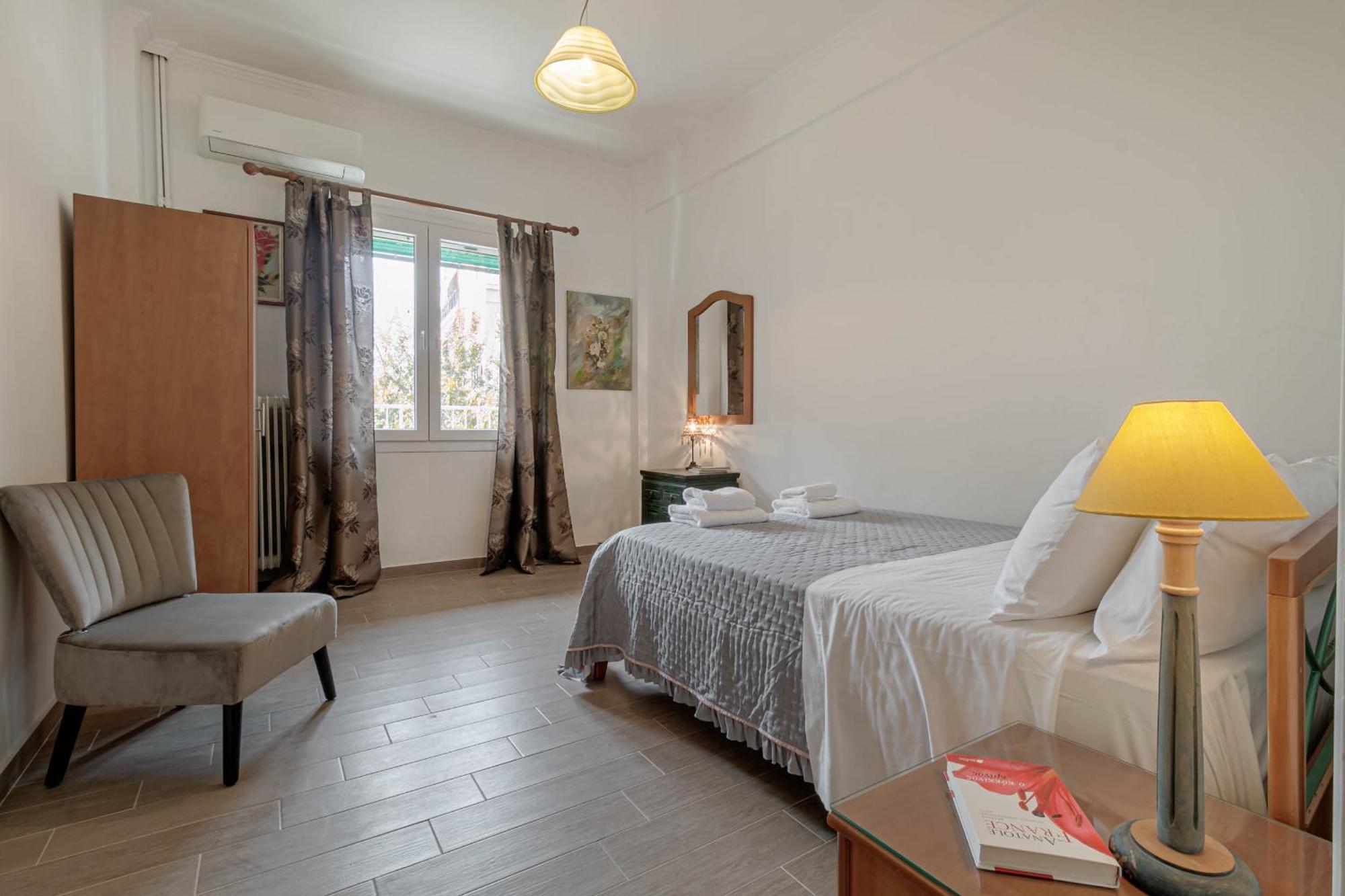 Charming Corfu Apartment *